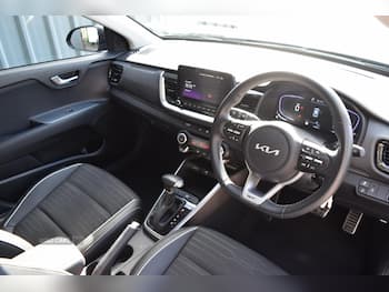 Used Kia Stonic 2025 for sale - 79781654: Photo