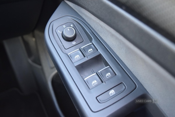 Used Volkswagen Golf 2021 for sale - 78136548: Photo 32