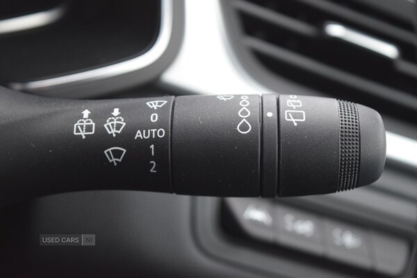 Used Renault Captur 2022 for sale - 76308709: Photo 17