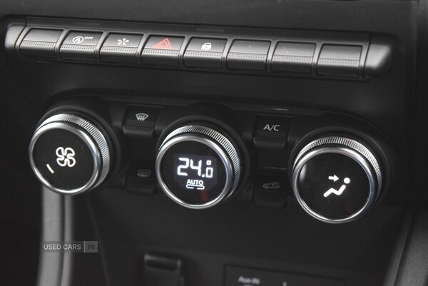 Used Renault Captur 2022 for sale - 76308709: Photo 25