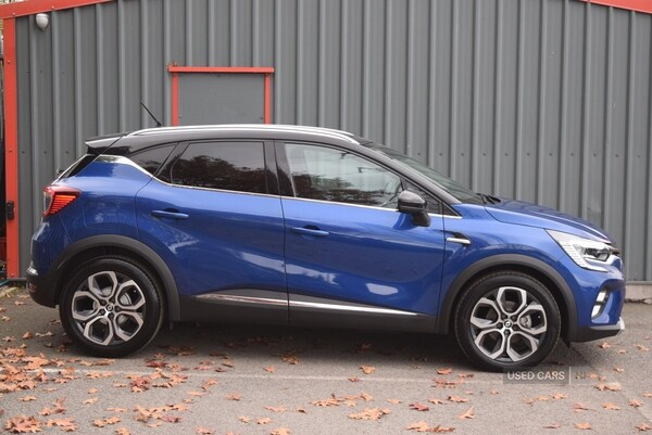 Used Renault Captur 2022 for sale - 76308709: Photo 2