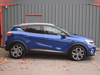Used Renault Captur 2022 for sale - 76308709: Photo 2