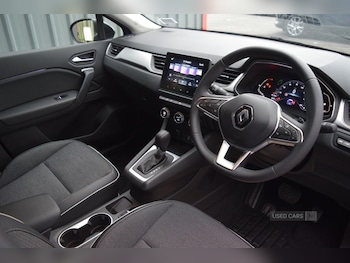 Used Renault Captur 2022 for sale - 76308709: Photo 3