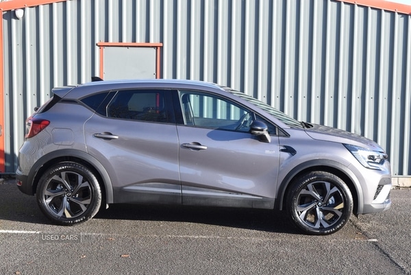 Used Renault Captur 2023 for sale - 76825521: Photo 2