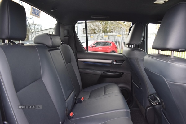 Used Toyota Hilux 2023 for sale - 77021448: Photo 30