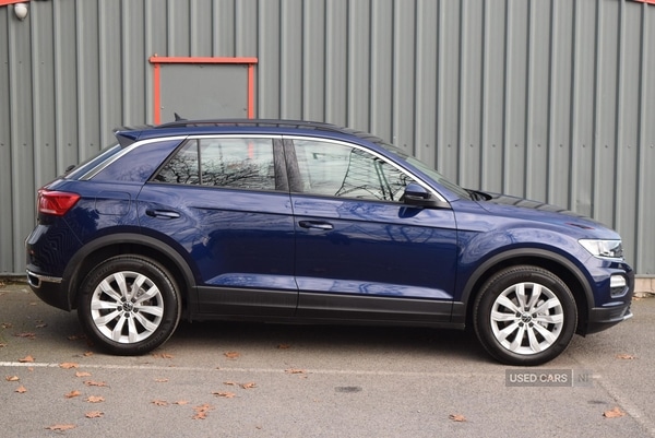 Used Volkswagen T-Roc 2021 for sale - 76787320: Photo 2