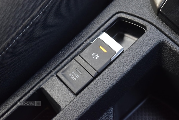 Used Volkswagen T-Roc 2021 for sale - 76787320: Photo 26