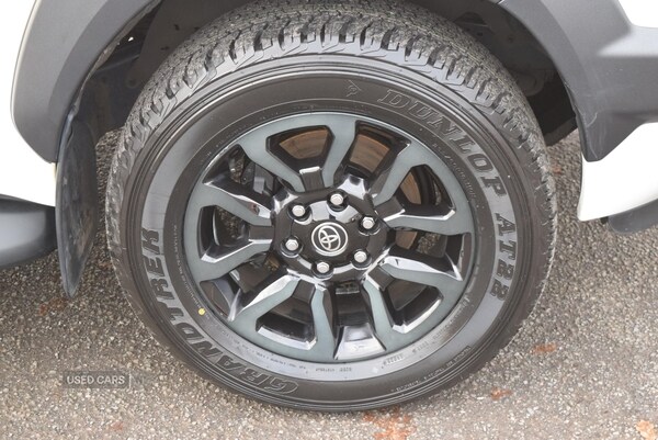 Used Toyota Hilux 2023 for sale - 77192293: Photo 32