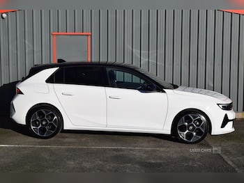 Used Vauxhall Astra 2024 for sale - 77560103: Photo