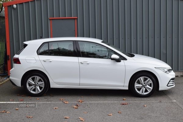 Used Volkswagen Golf 2022 for sale - 76528169: Photo 2