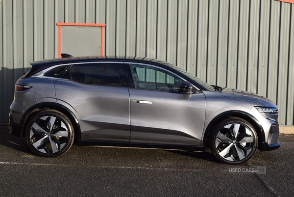 Used Renault Megane E Tech 2024 for sale - 77387877: Photo 2