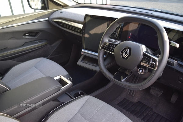 Used Renault Megane E Tech 2024 for sale - 77387877: Photo 3