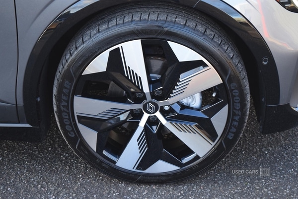 Used Renault Megane E Tech 2024 for sale - 77387877: Photo 31