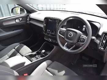 Used Volvo XC40 2025 for sale - 78760301: Photo
