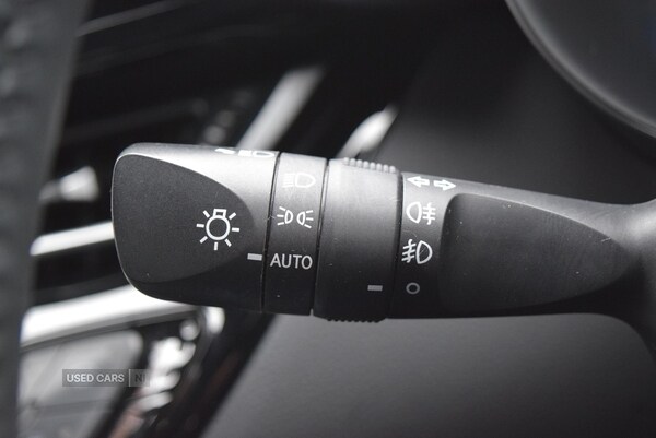 Used Toyota C-HR 2021 for sale - 76585798: Photo 17