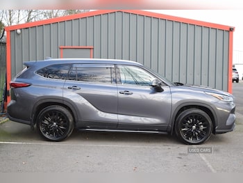 Used Toyota Highlander 2023 for sale - 76803164: Photo