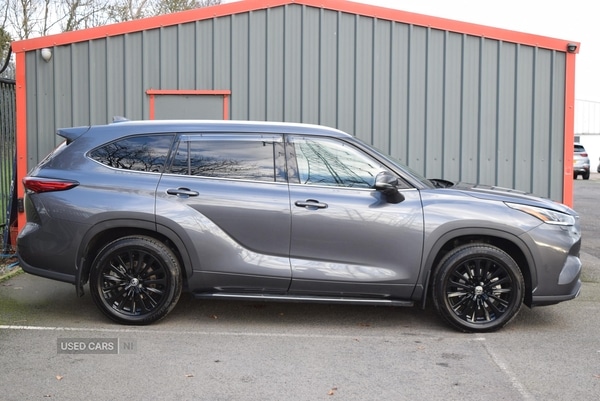 Used Toyota Highlander 2023 for sale - 77192103: Photo 2