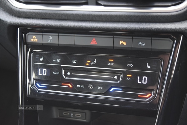 Used Volkswagen T-Roc 2022 for sale - 76977034: Photo 24