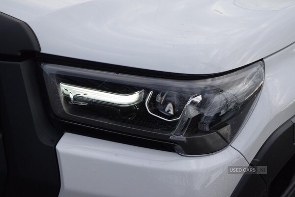 Used Toyota Hilux 2023 for sale - 77204164: Photo 10