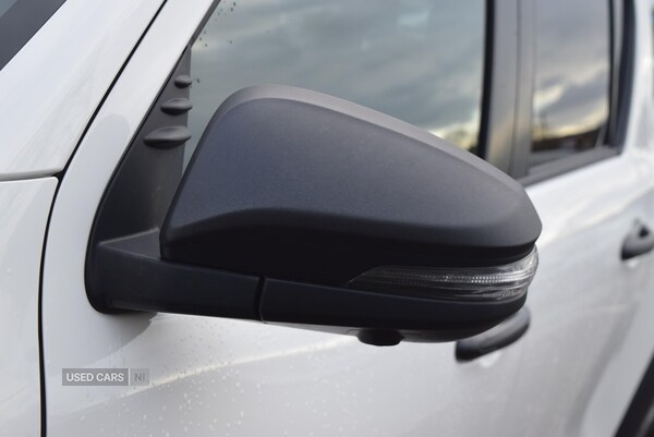 Used Toyota Hilux 2023 for sale - 77204164: Photo 7