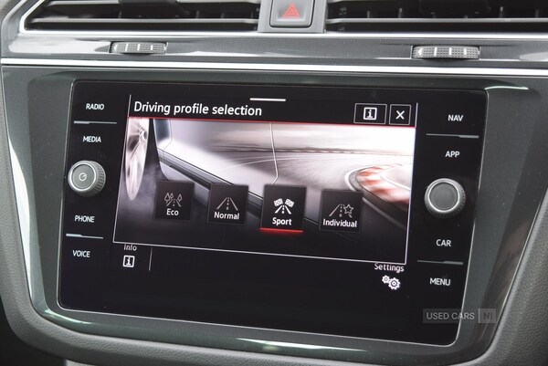 Used Volkswagen Tiguan 2020 for sale - 77204108: Photo 24