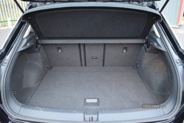 Used Volkswagen T-Roc 2018 for sale - 77192223: Photo 32