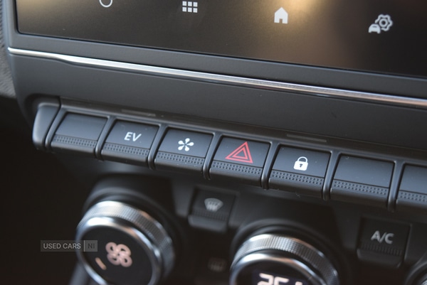 Used Renault Clio 2025 for sale - 77231034: Photo 26