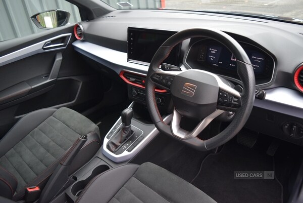 Used SEAT Arona 2024 for sale - 76315536: Photo 3
