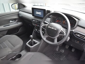 Used Dacia Jogger 2025 for sale - 76965769: Photo