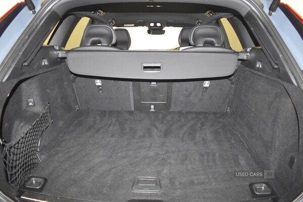 Used Volvo XC60 2021 for sale - 77030099: Photo 37