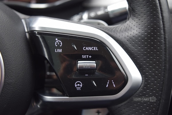 Used Jaguar F-Pace 2021 for sale - 76419370: Photo 17