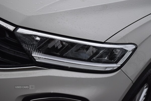 Used Volkswagen T-Roc 2023 for sale - 77021636: Photo 10