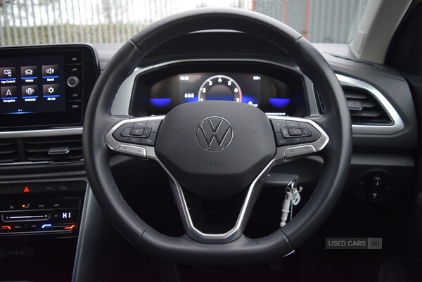 Used Volkswagen T-Roc 2023 for sale - 77021636: Photo 14