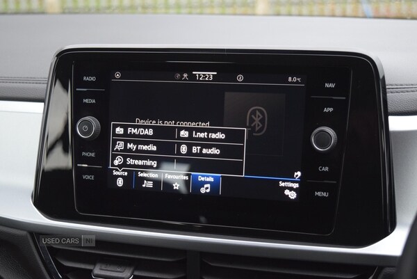 Used Volkswagen T-Roc 2023 for sale - 77021636: Photo 21