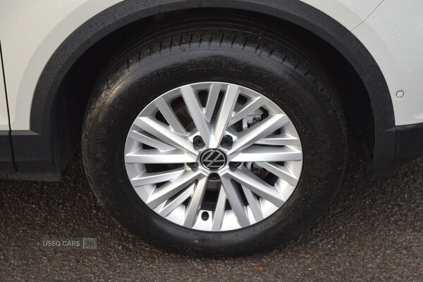 Used Volkswagen T-Roc 2023 for sale - 77021636: Photo 31