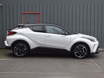 Used Toyota C-HR 2023 for sale - 76528562: Photo
