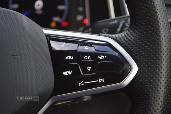 Used Volkswagen T-Roc 2022 for sale - 76646811: Photo 15