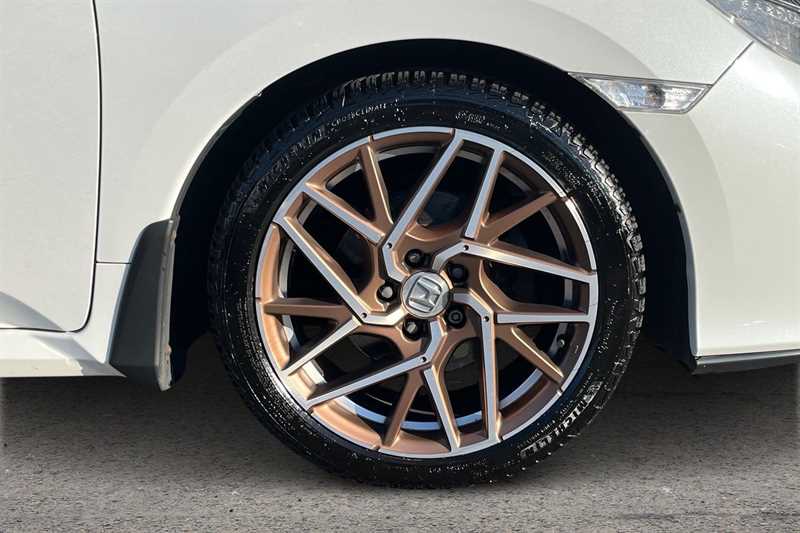 Used Honda Civic 2018 for sale - 78216032: Photo 9