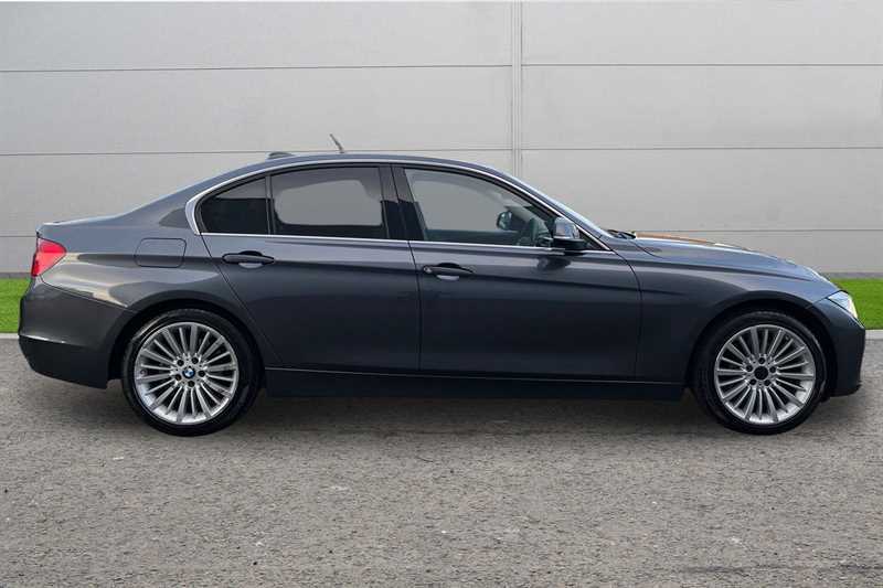 Used BMW 3 Series 2015 for sale - 77389234: Photo 5