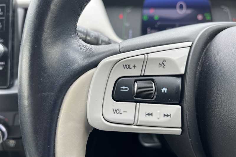 Used Honda Jazz 2022 for sale - 76523728: Photo 17