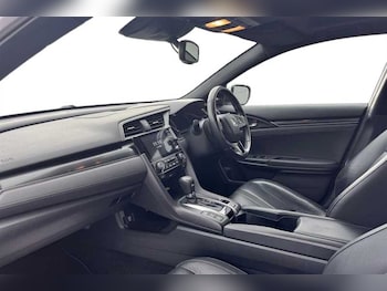 Used Honda Civic 2020 for sale - 76745589: Photo