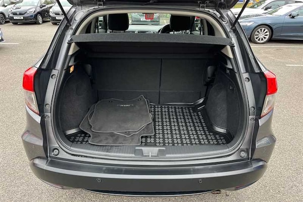 Used Honda HR-V 2020 for sale - 76229561: Photo 20