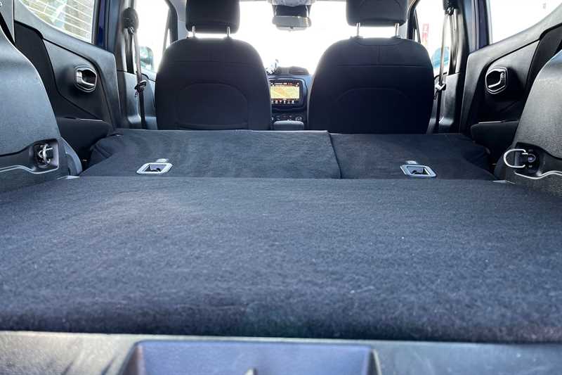 Used Jeep Renegade 2019 for sale - 77810358: Photo 31