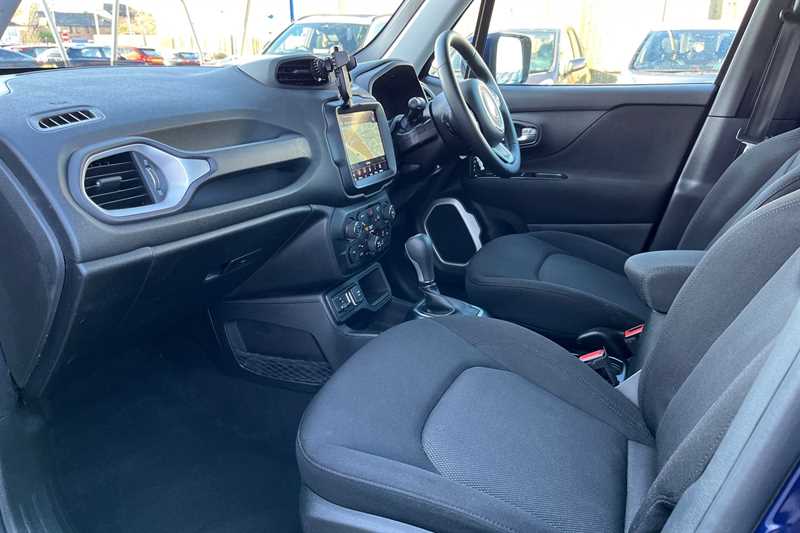 Used Jeep Renegade 2019 for sale - 77810358: Photo 37