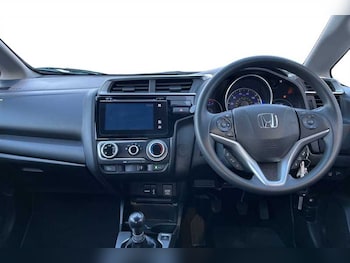 Used Honda Jazz 2019 for sale - 77698418: Photo