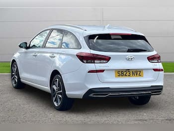 Used Hyundai i30 2023 for sale - 79714142: Photo