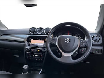 Used Suzuki Vitara 2021 for sale - 77293678: Photo