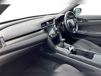 Used Honda Civic 2017 for sale - 75328649: Photo