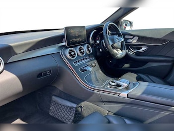 Used Mercedes-Benz C Class 2017 for sale - 79499001: Photo