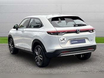 Used Honda HR-V 2023 for sale - 76096166: Photo